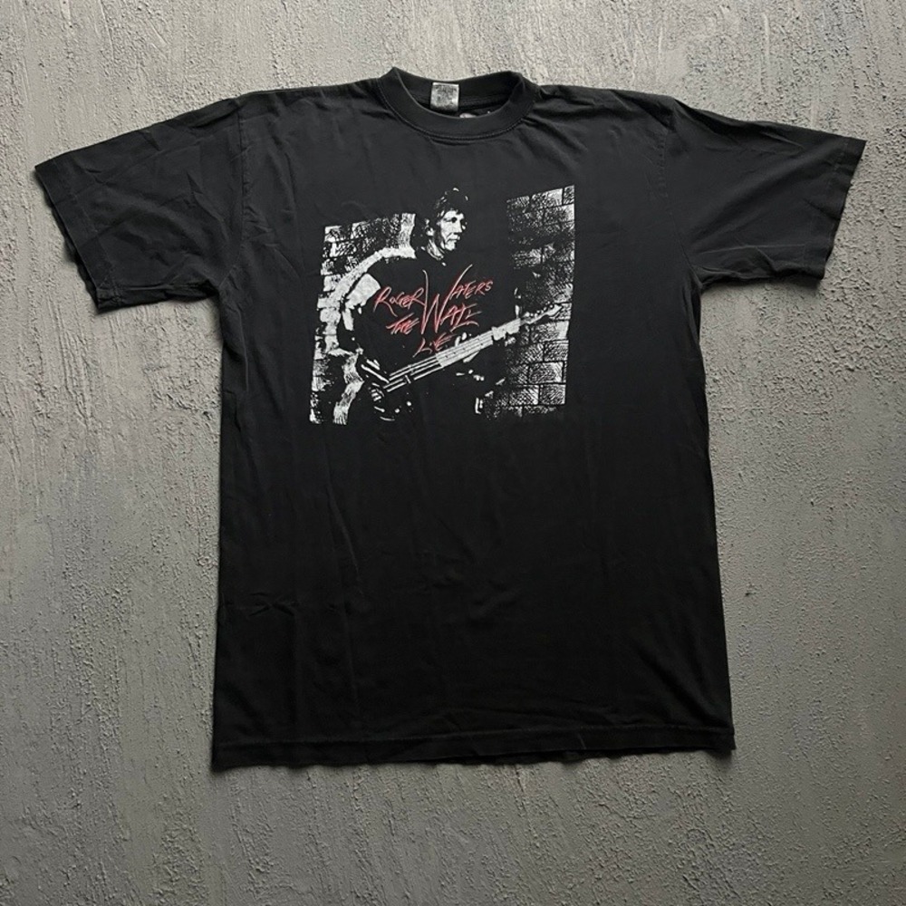Vintage Roger Waters The Wall Shirt XL Black 2010 Concert Pink Floyd